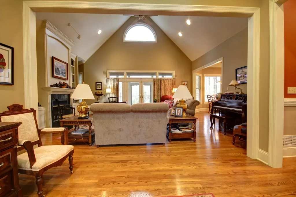 171 Brookview Lane London KY 40744