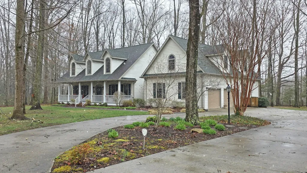 171 Brookview Lane London KY 40744