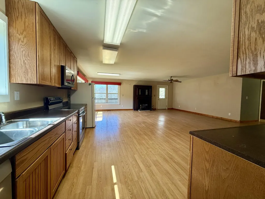 1870 Seas Branch Road Morehead KY 40351