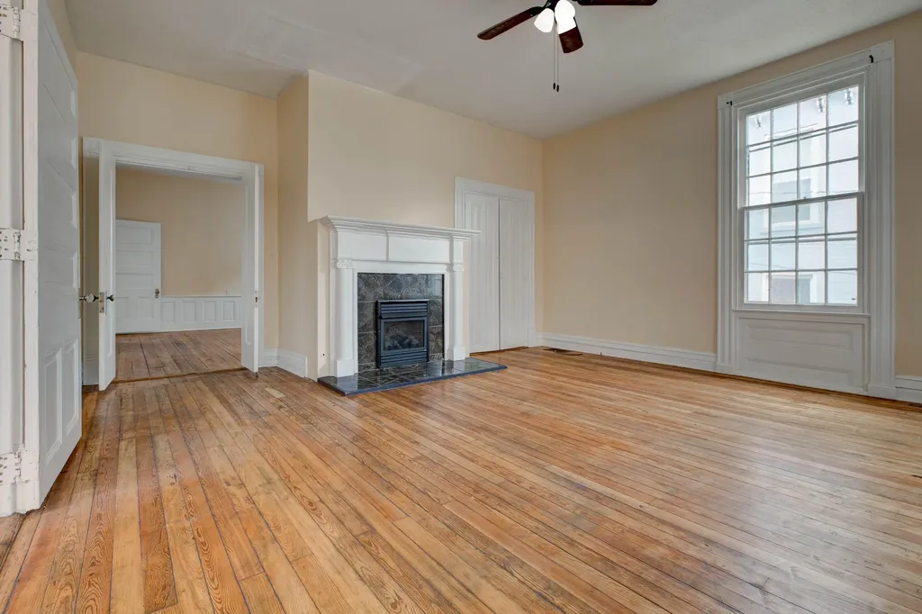 215 W Main Street Mt Sterling KY 40353