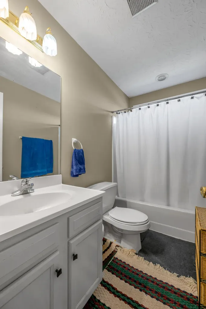 128 Bay Hill Drive Winchester KY 40391