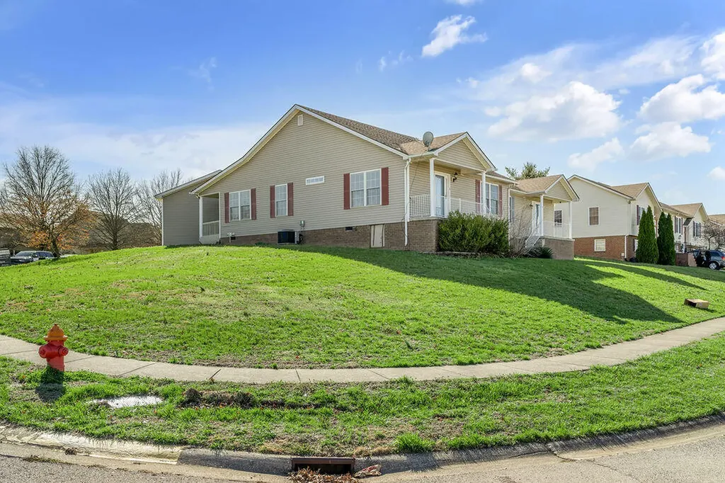 128 Bay Hill Drive Winchester KY 40391