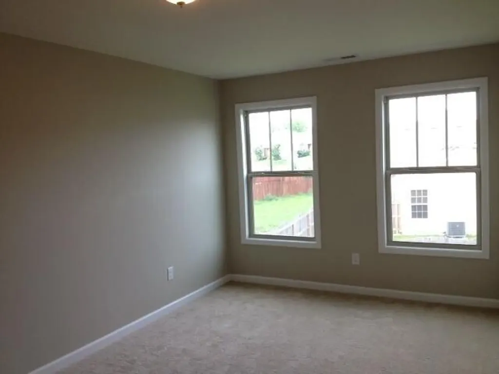 3305 Sweet Clover Lane Lexington KY 40509