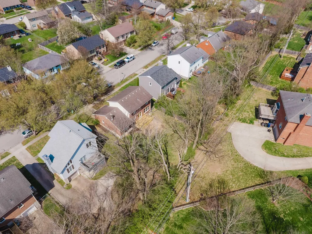 887 Jairus Drive Lexington KY 40515