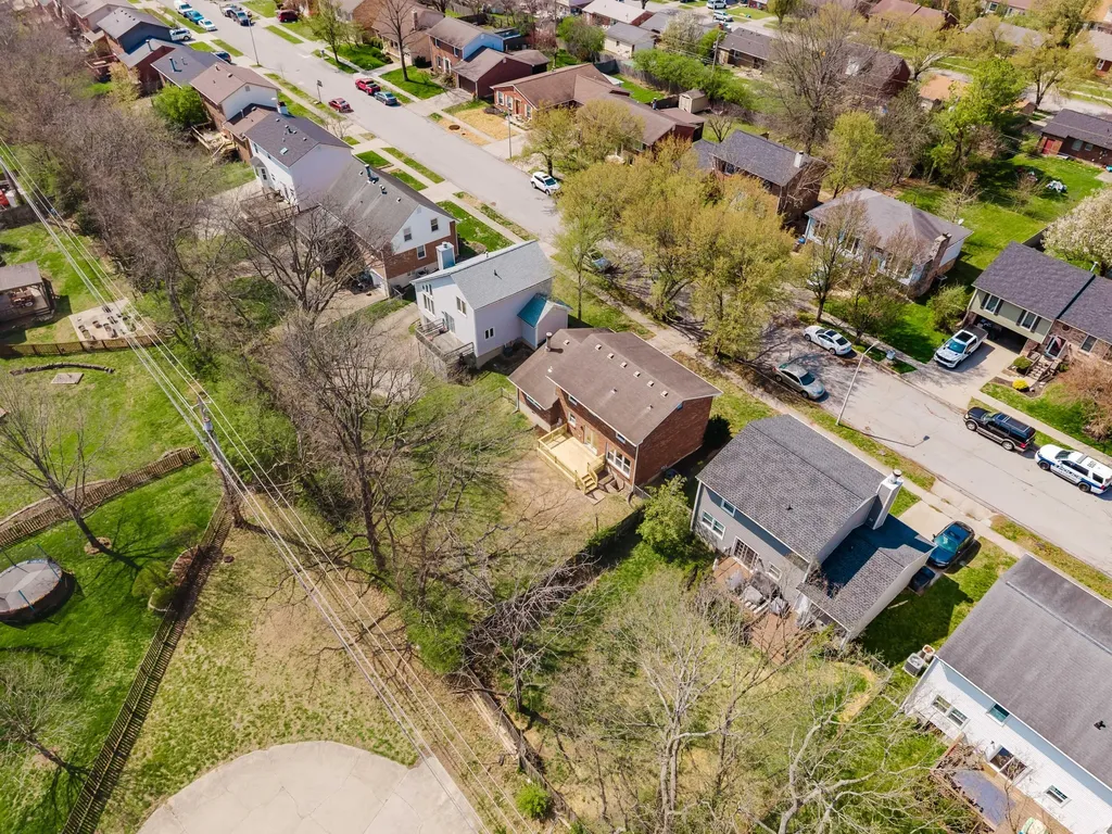 887 Jairus Drive Lexington KY 40515