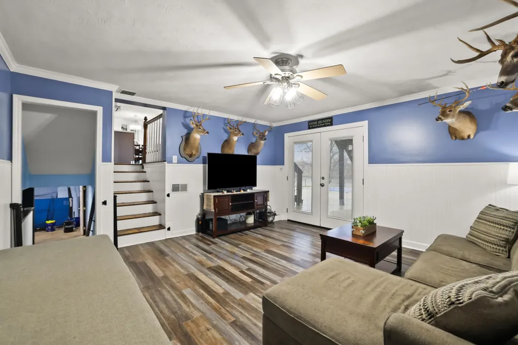 1031 Woodlake Drive Lawrenceburg KY 40342