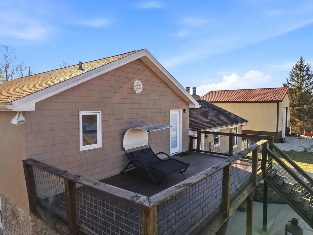 1031 Woodlake Drive Lawrenceburg KY 40342