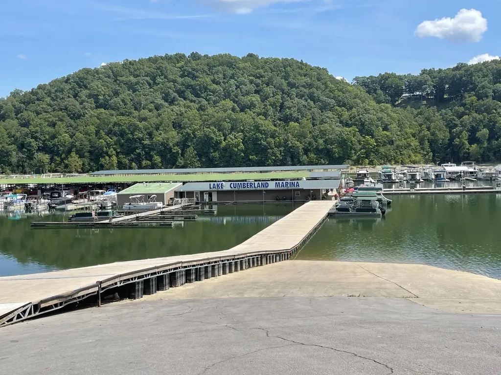 41 Beacon Street Russell Springs KY 42642