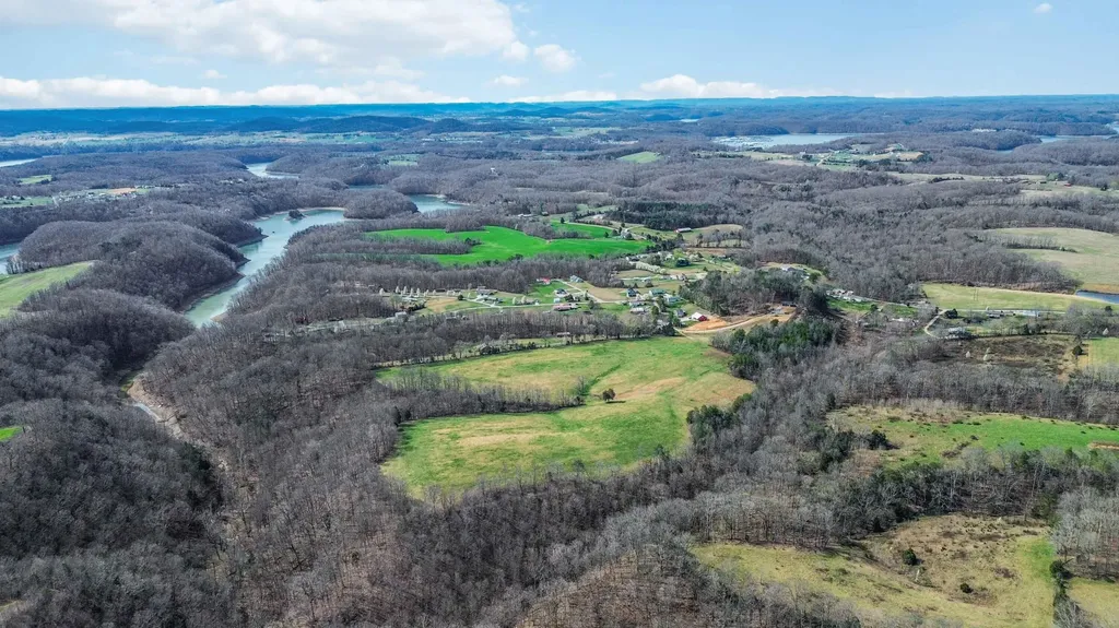 40-AC Trenton Court Nancy KY 42544