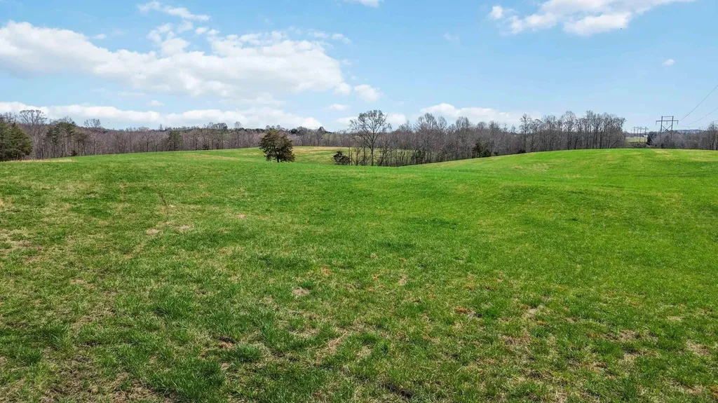 40-AC Trenton Court Nancy KY 42544
