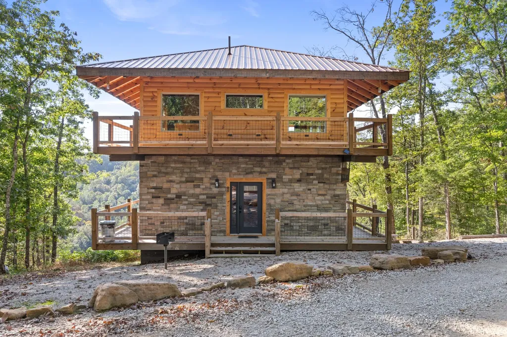 914 Forest View Drive Frenchburg KY 40322