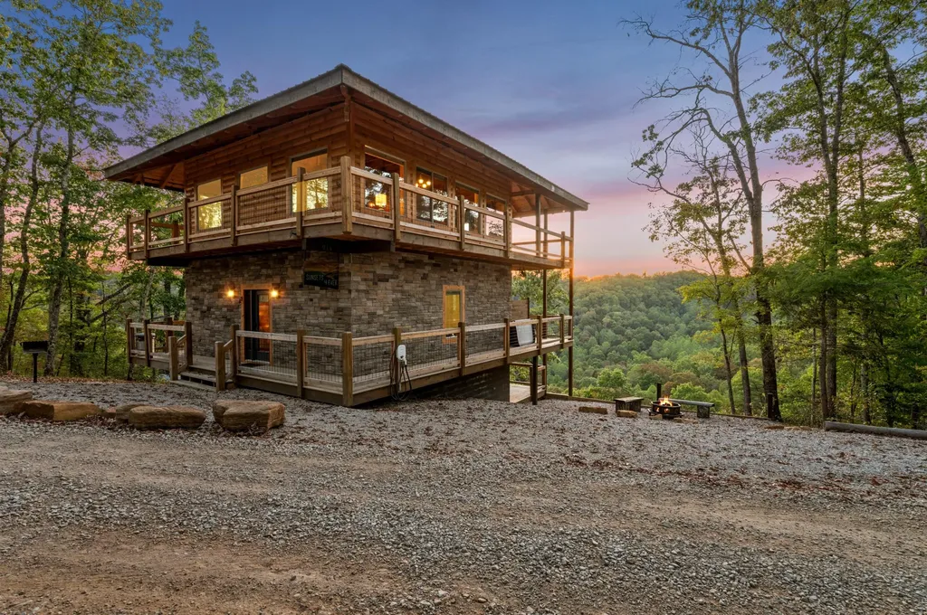 914 Forest View Drive Frenchburg KY 40322