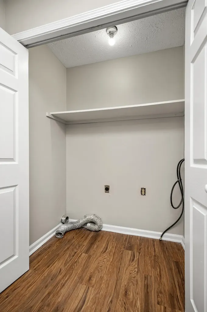 1205, 1207, 1209 Reva Ridge Way Lexington KY 40517
