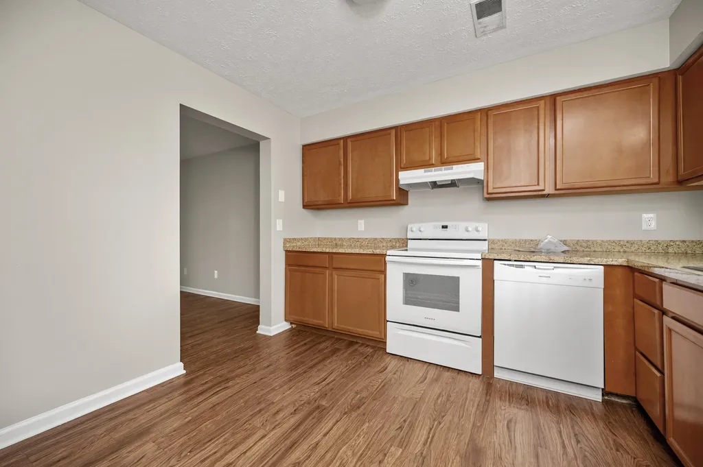 1205, 1207, 1209 Reva Ridge Way Lexington KY 40517