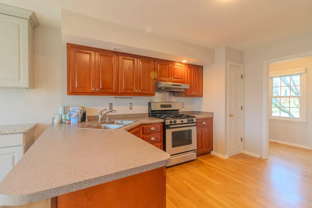 521 Ridgewater Court Lexington KY 40515