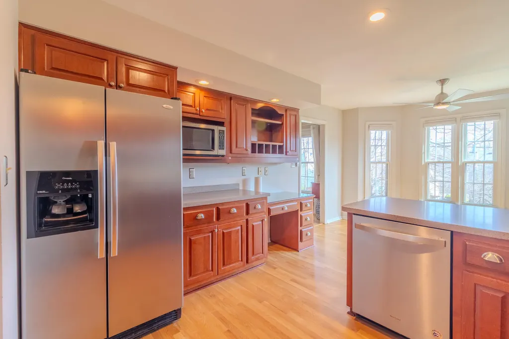521 Ridgewater Court Lexington KY 40515