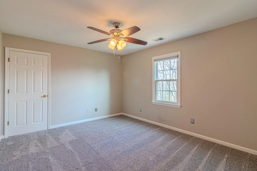 521 Ridgewater Court Lexington KY 40515