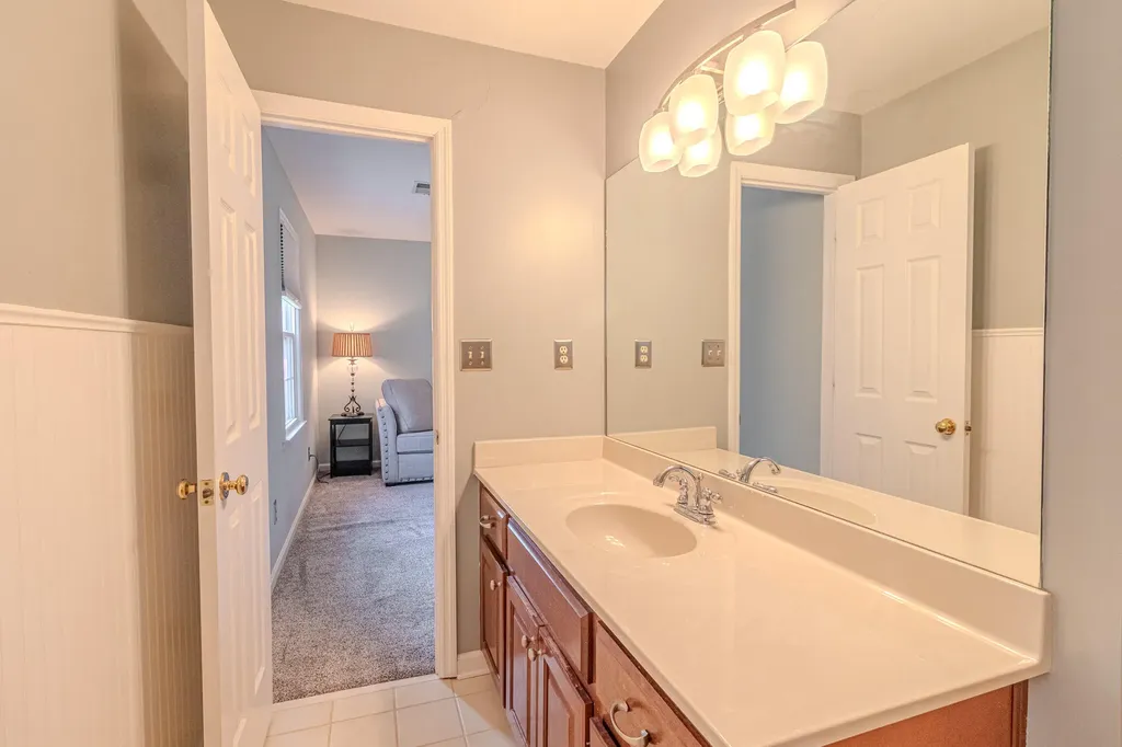 521 Ridgewater Court Lexington KY 40515