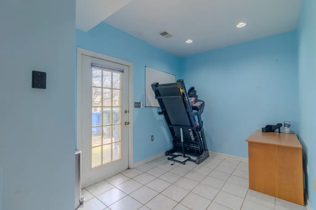 521 Ridgewater Court Lexington KY 40515