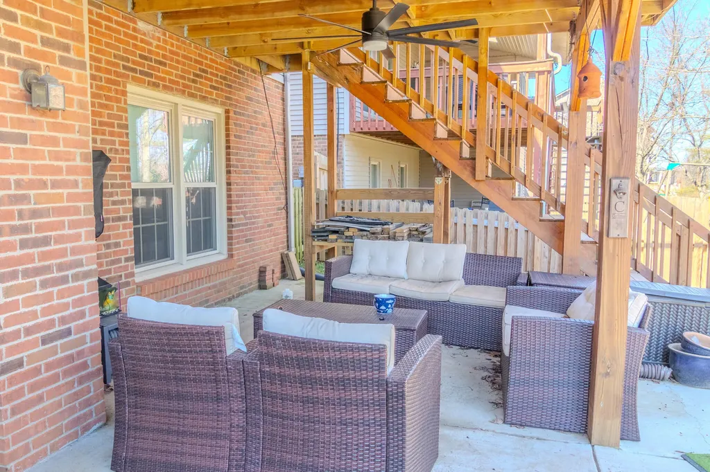 521 Ridgewater Court Lexington KY 40515
