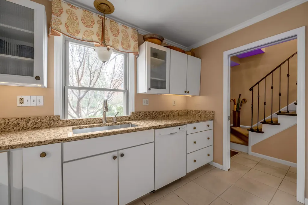 1 Mentelle Park Lexington KY 40502