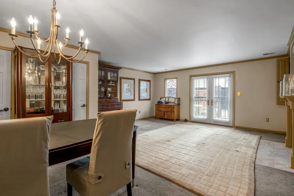 1 Mentelle Park Lexington KY 40502