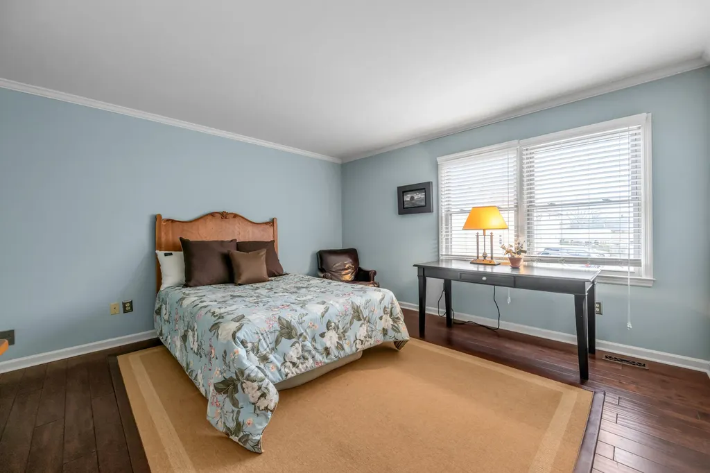 1 Mentelle Park Lexington KY 40502