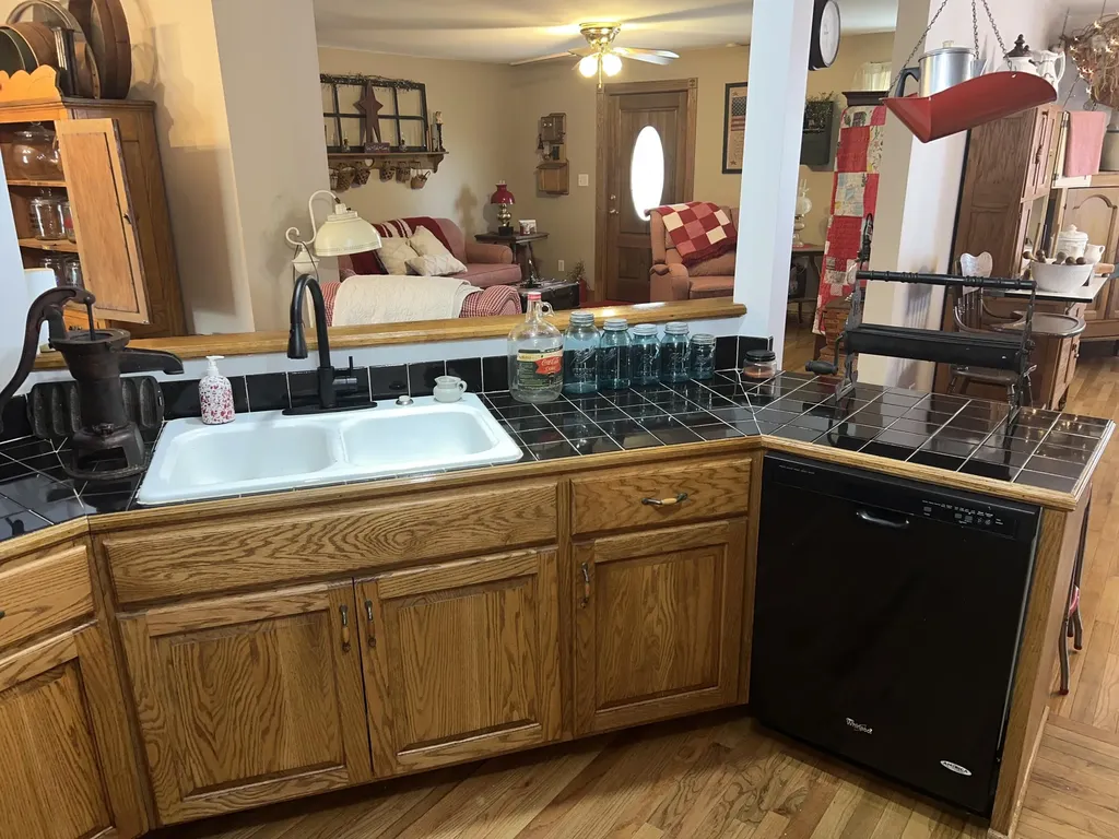 7295 NW Energy Road Ewing KY 41039