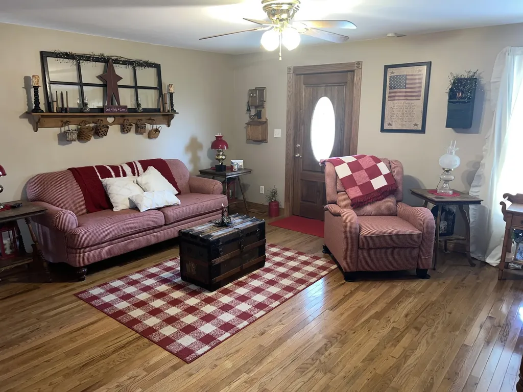 7295 NW Energy Road Ewing KY 41039
