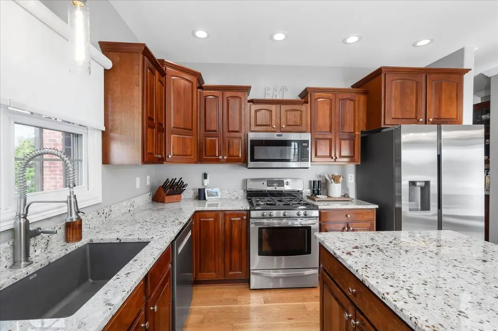 129 Birkdale Drive Georgetown KY 40324