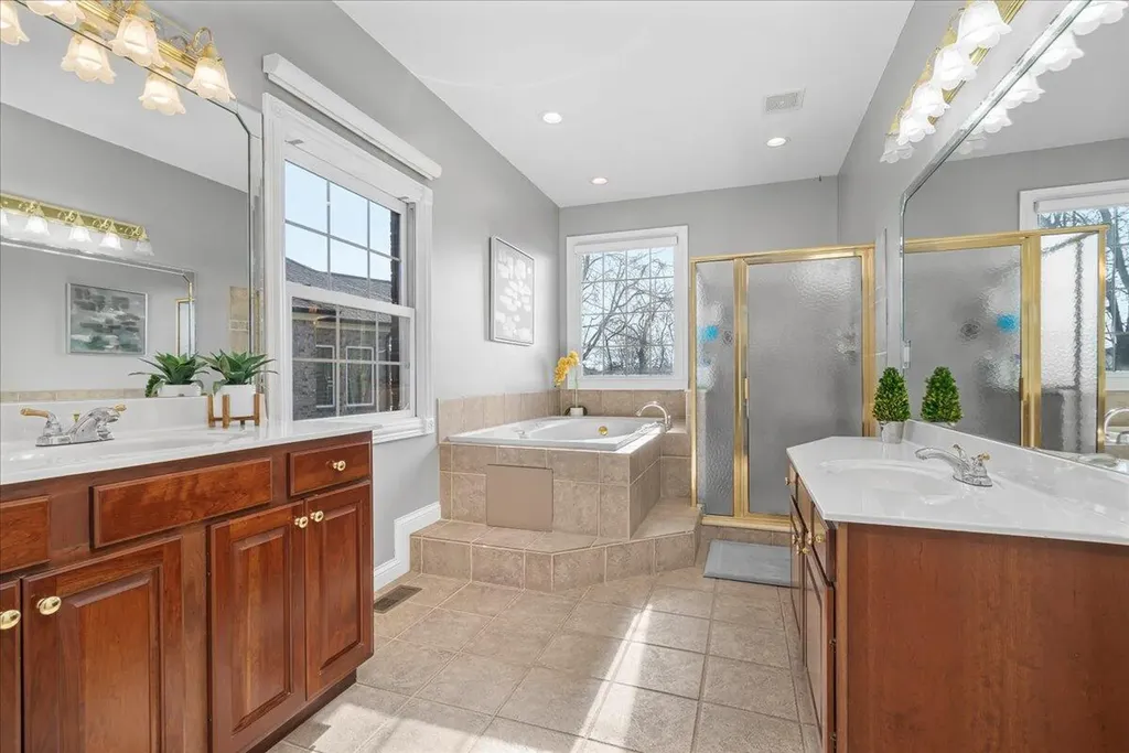129 Birkdale Drive Georgetown KY 40324