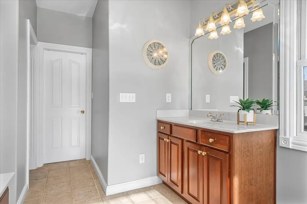 129 Birkdale Drive Georgetown KY 40324