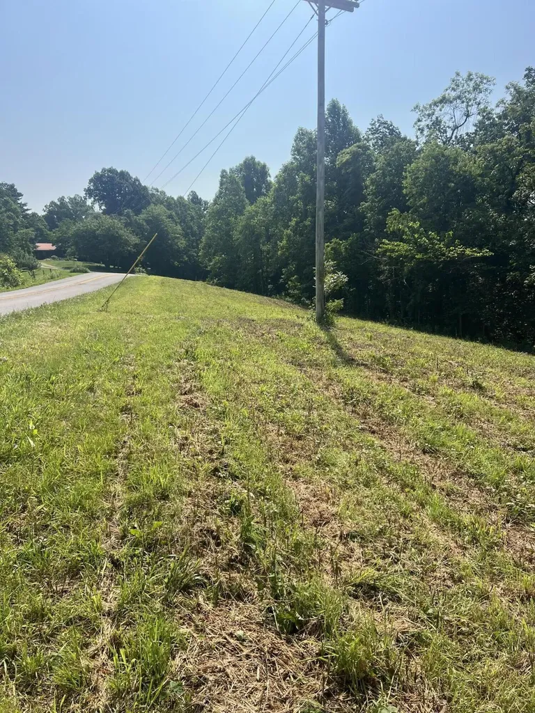 9999 Highway 2004 Mckee KY 40447