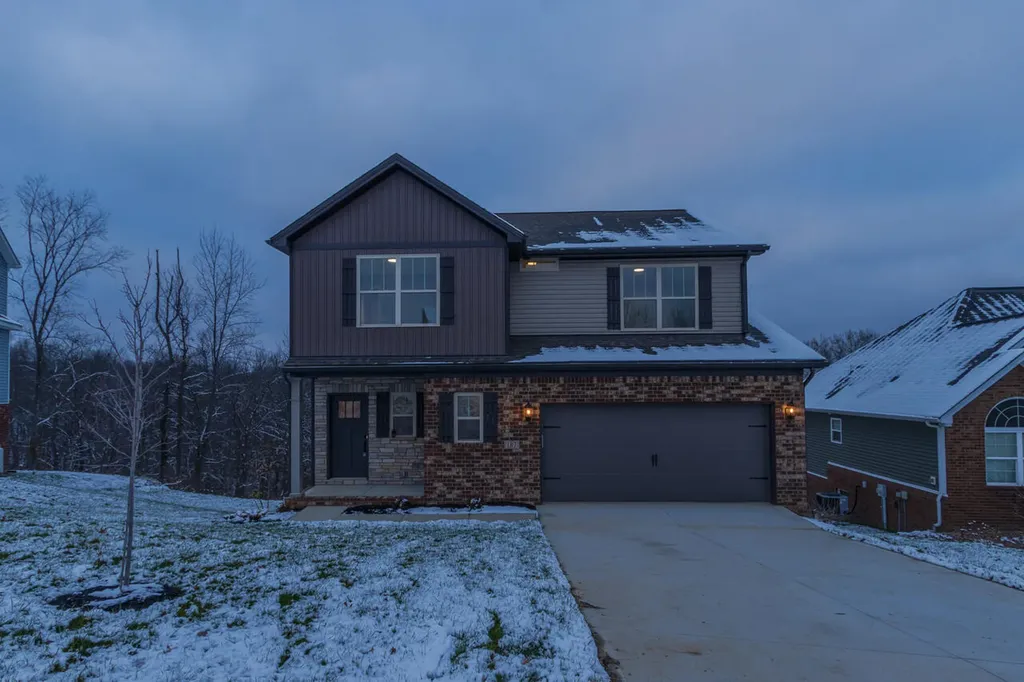 126 Hickory Grove Court Georgetown KY 40324