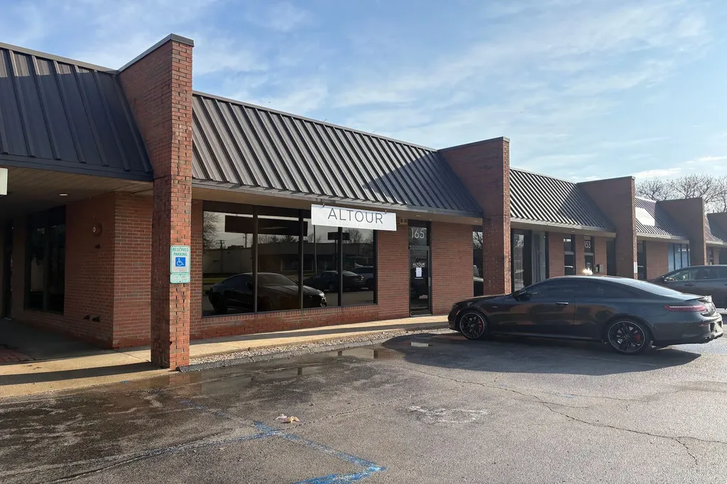165 Moore Drive Lexington KY 40503