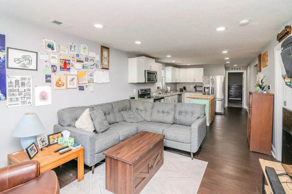 232 Warnock Street Lexington KY 40508