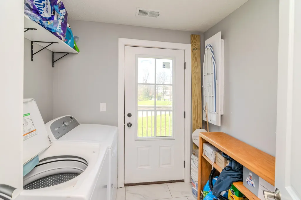 232 Warnock Street Lexington KY 40508