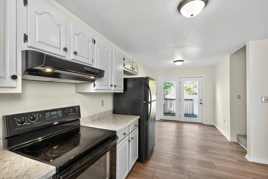 220 Tanbark Drive Georgetown KY 40324