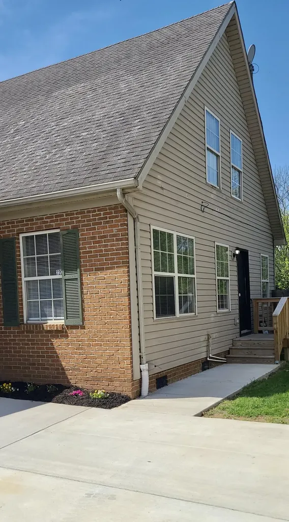 220 Tanbark Drive Georgetown KY 40324