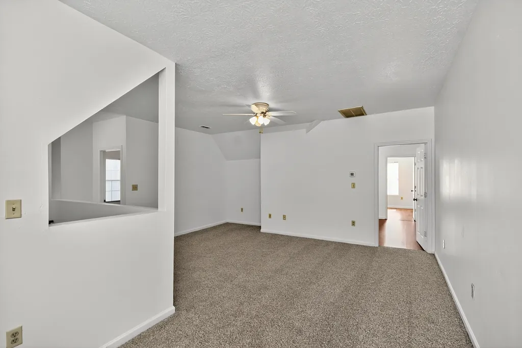 220 Tanbark Drive Georgetown KY 40324