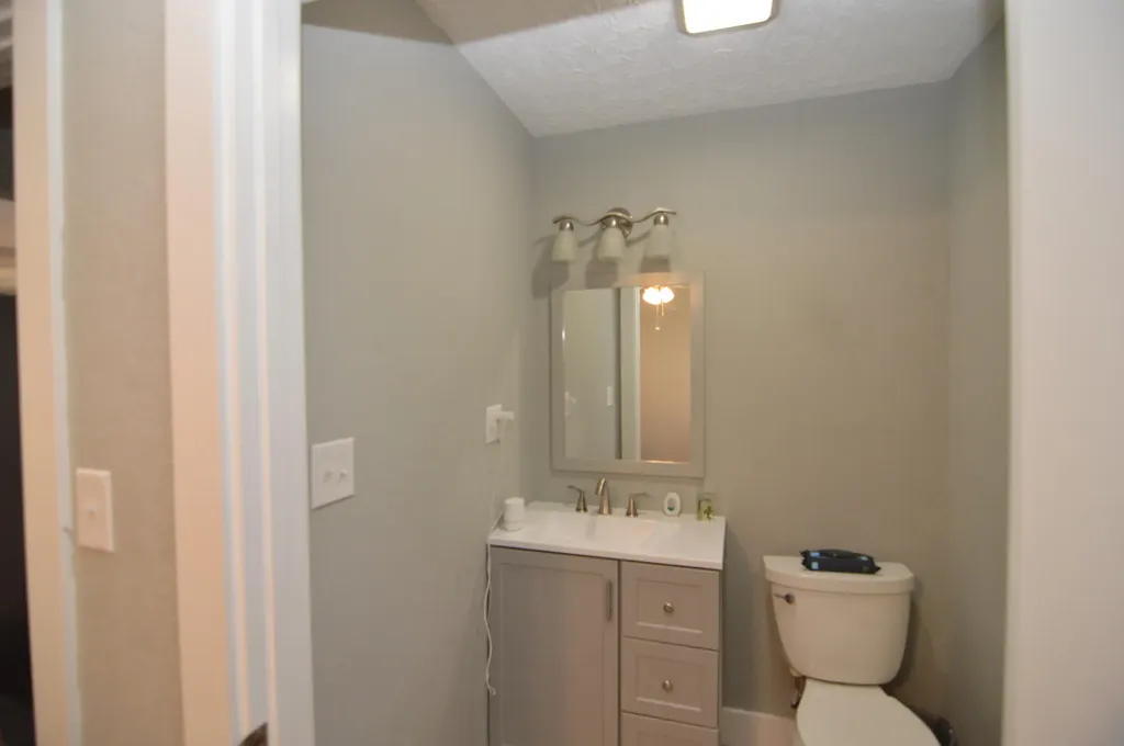 1278 Elm Fork Road Nicholasville KY 40356