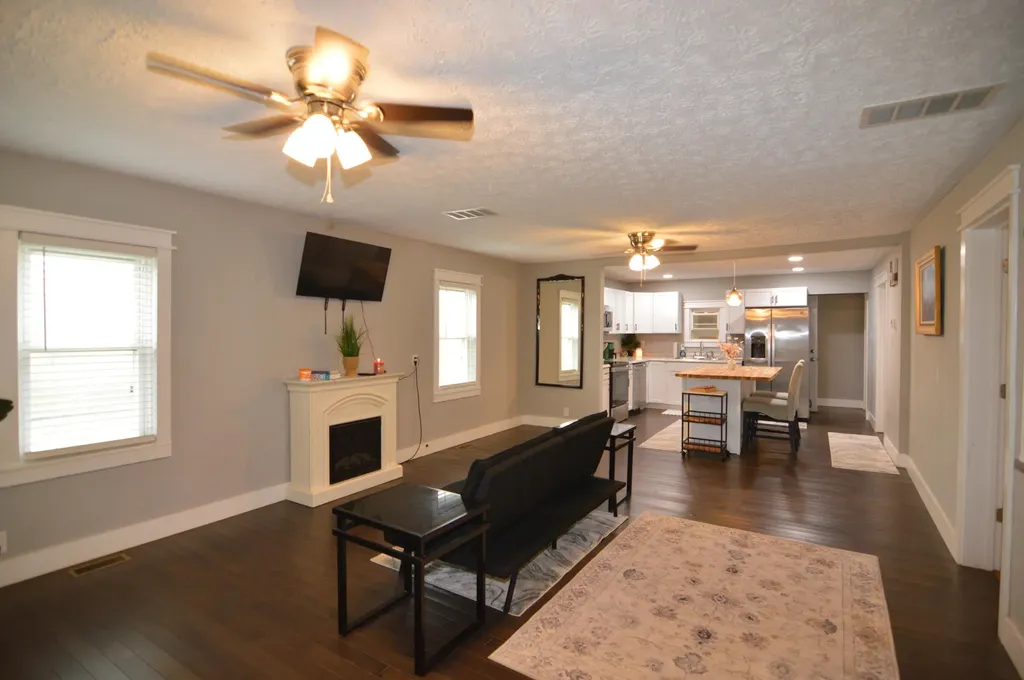 1278 Elm Fork Road Nicholasville KY 40356