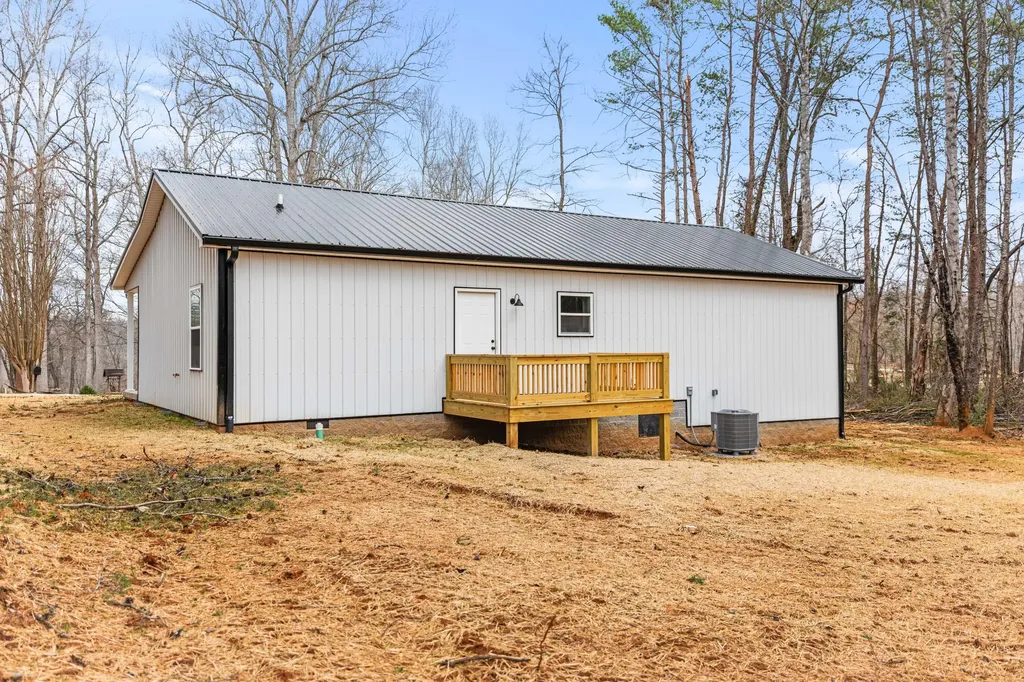 221 Pine Tree Circle Drive Nancy KY 42544