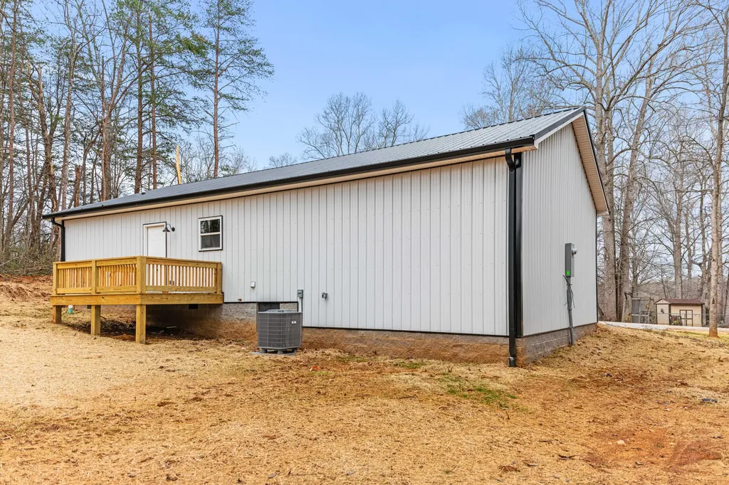 221 Pine Tree Circle Drive Nancy KY 42544