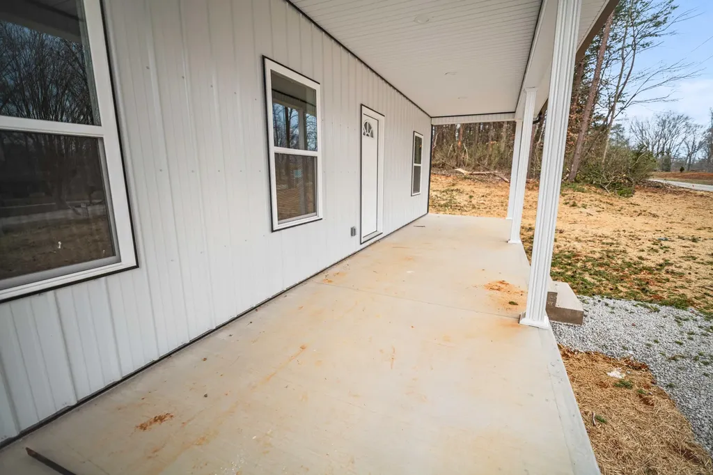 221 Pine Tree Circle Drive Nancy KY 42544