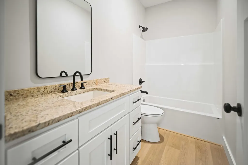 221 Pine Tree Circle Drive Nancy KY 42544
