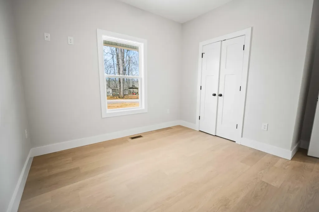221 Pine Tree Circle Drive Nancy KY 42544
