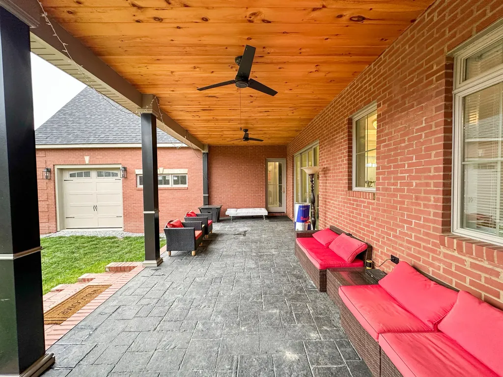 128 Marcum Trail East Bernstadt KY 40729