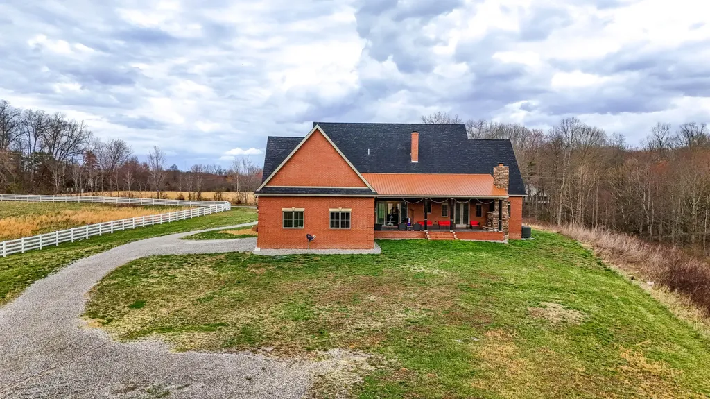 128 Marcum Trail East Bernstadt KY 40729