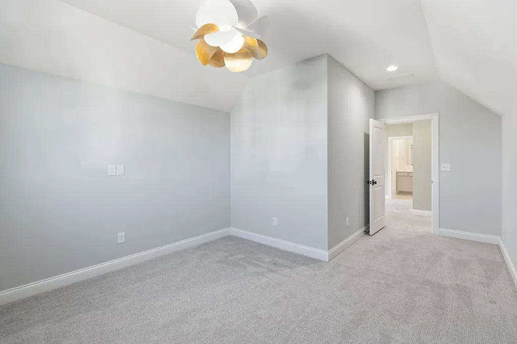 2584 Cayman Heights Lexington KY 40509
